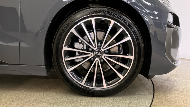 Audi A6 210kW 83kWh S Line 5dr Auto Electric Estate